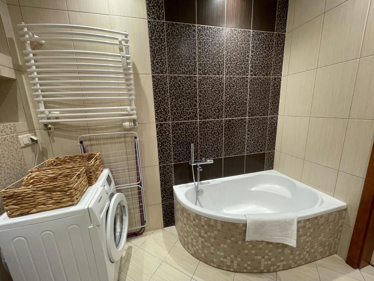 קולובז'ג Al-Dom Apartament Ogrodowa Bocianie Gniazdo Z Garazem מראה חיצוני תמונה
